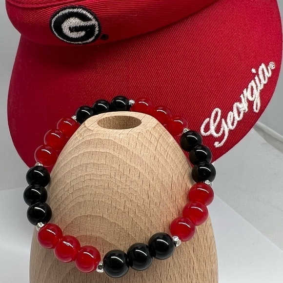 RED & Black Stretch Beaded Bracelet 6.5” - Picture 6 of 15